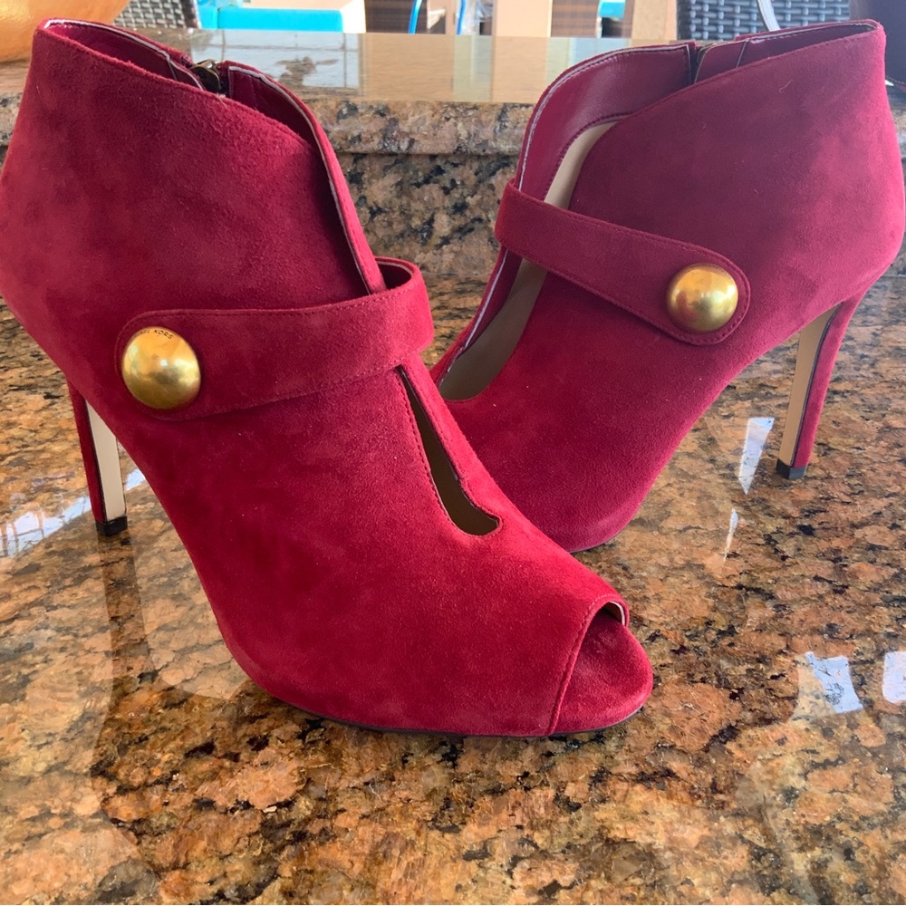 NEW Agnes Michael Kors open toe suede 10